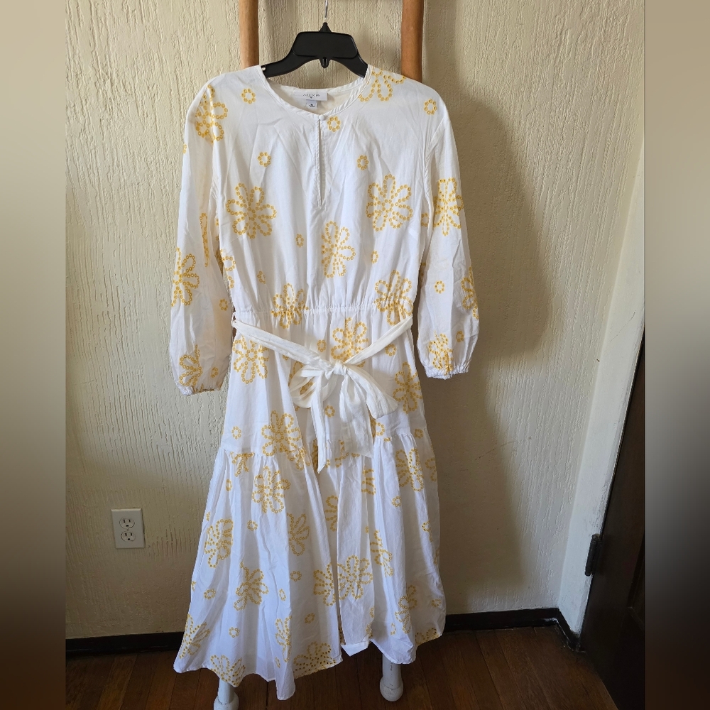 ALEXIS for Target White Yellow Floral Embroidered Dress Sz M